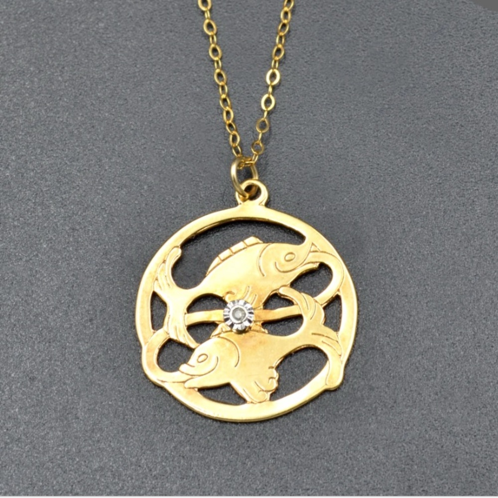Vintage Pisces Gold & Diamond Necklace pendant 1970s